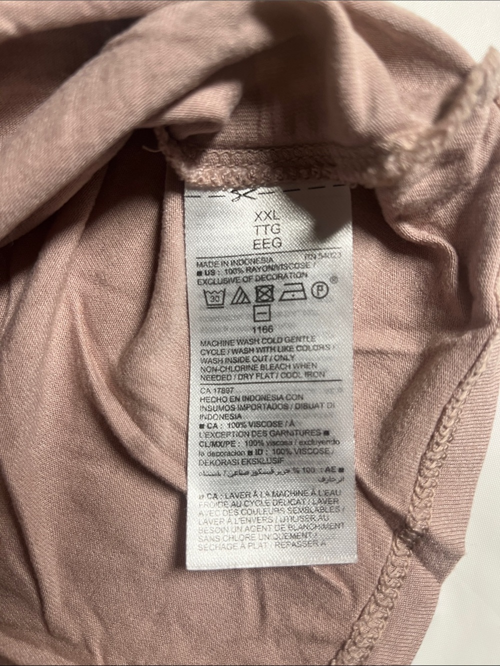 Old Navy Women's Dusty Pink Blouse - Picture 4 of 4